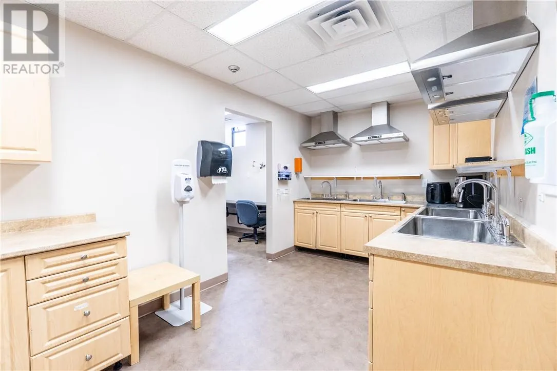 435 Notre Dame Avenue Unit# Unit 001F