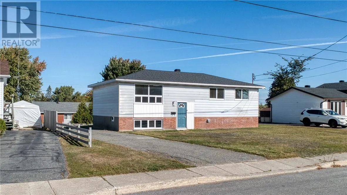86 Maplewood Crescent