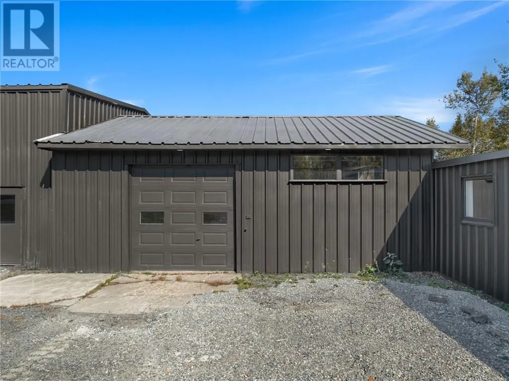 2200 Valleyview Road