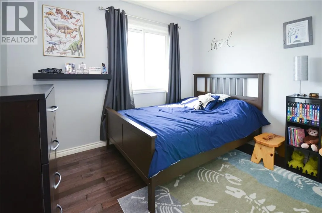 14 Monique Crescent