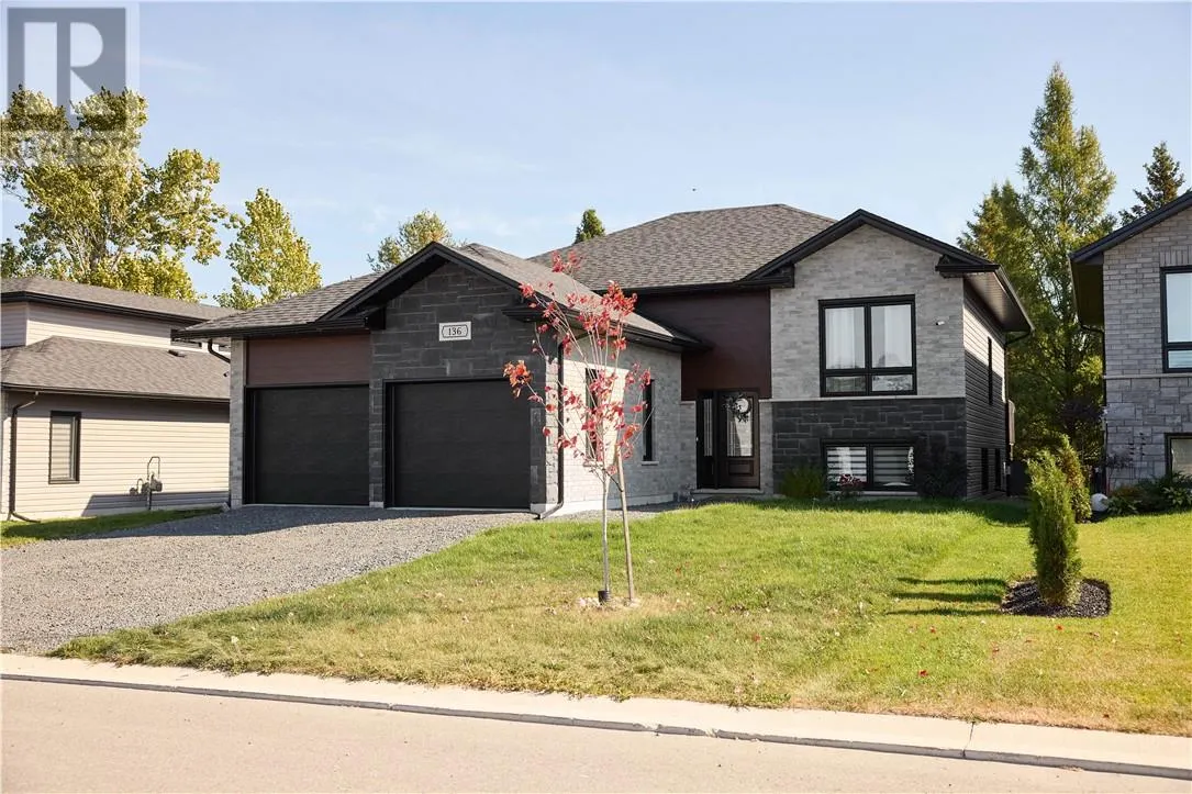 136 Hollybrook