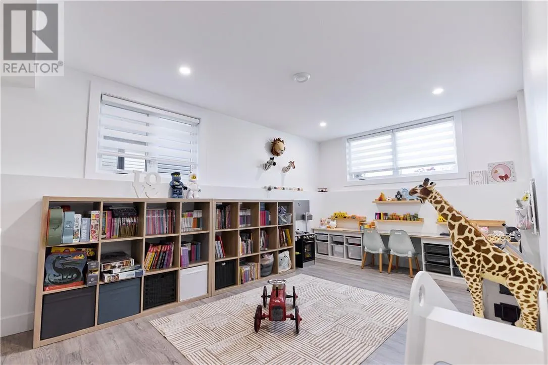136 Hollybrook