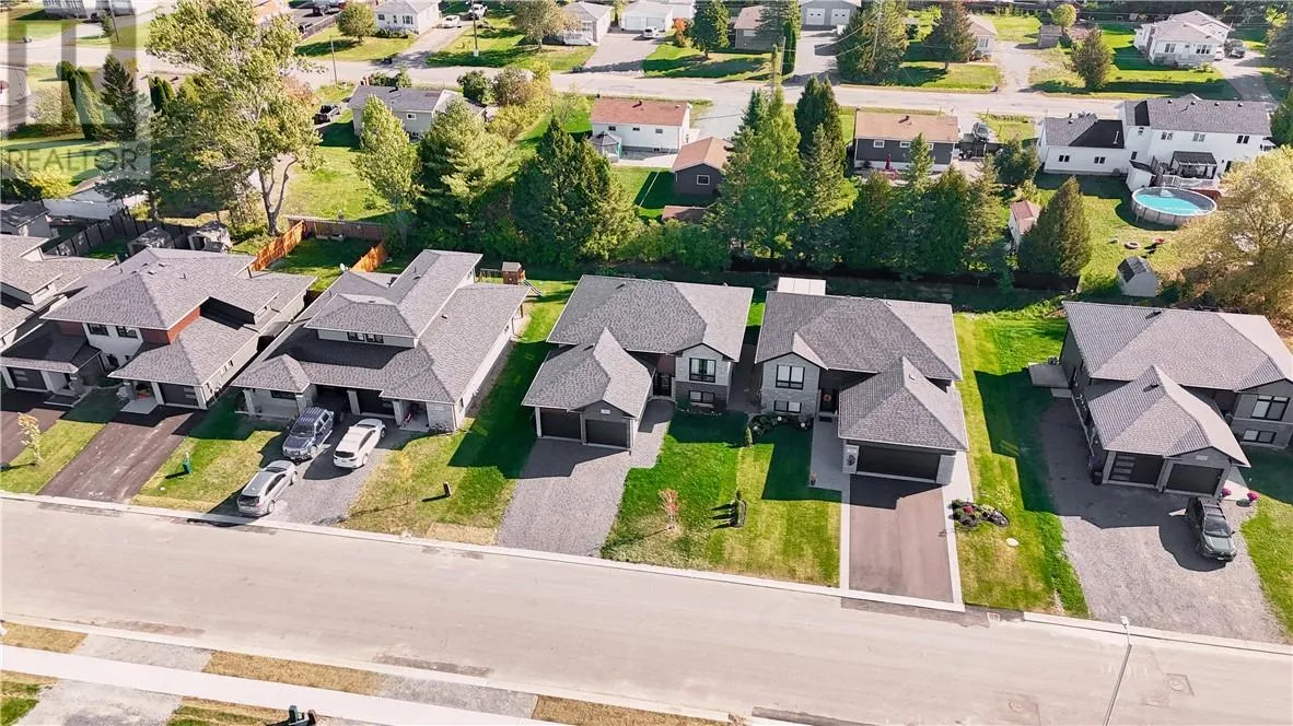 136 Hollybrook