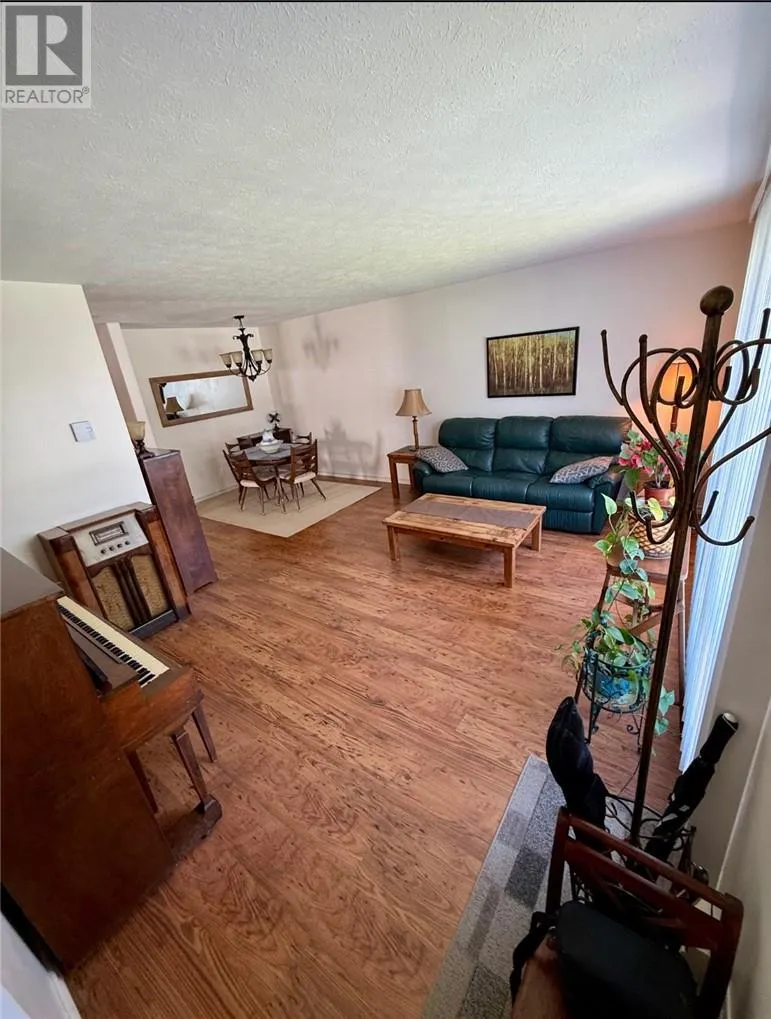 2509 Dorsett Drive