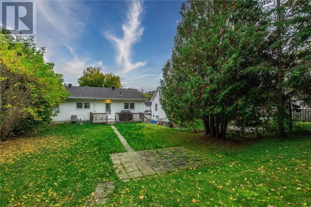 987 Bancroft Drive