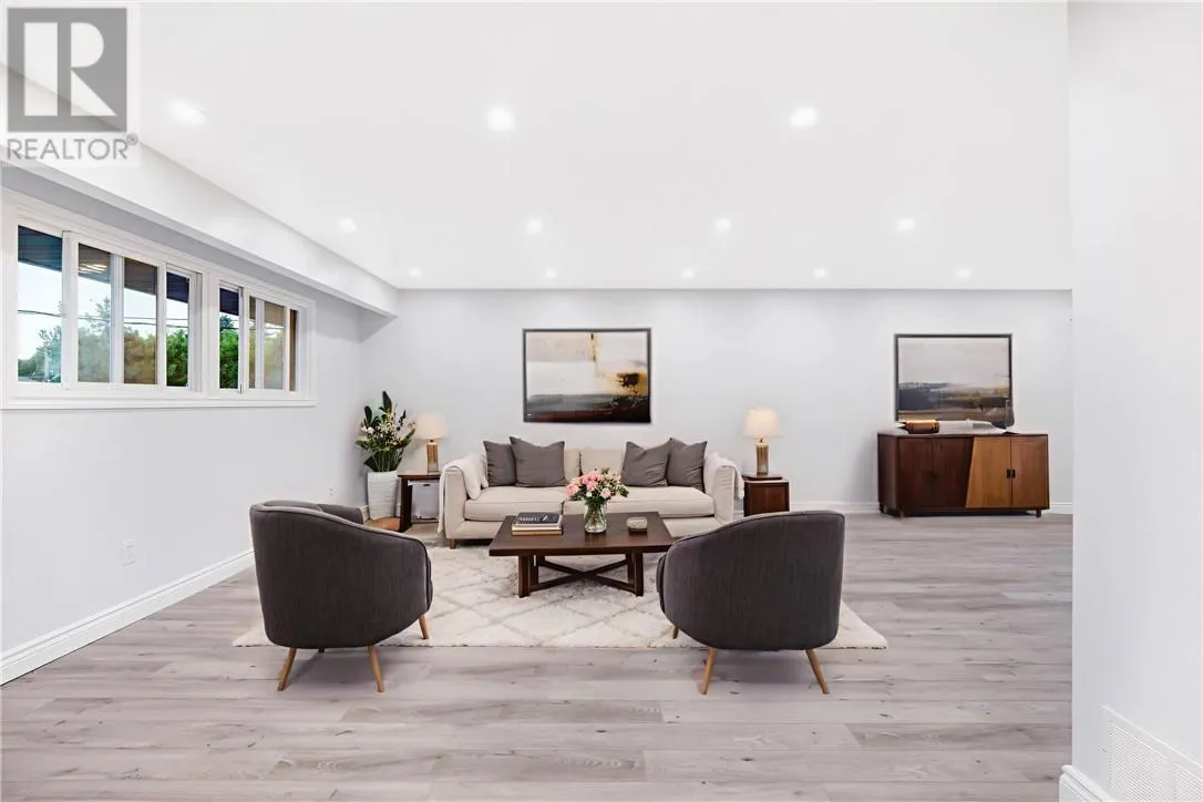 105 Simon Lake Drive
