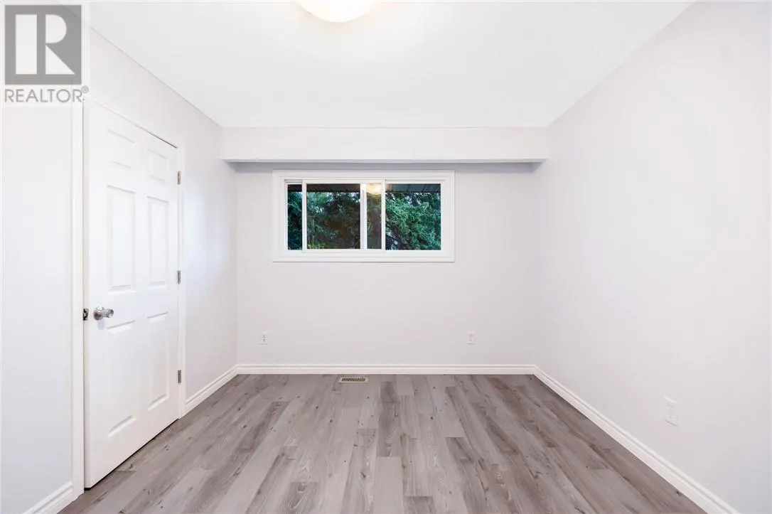105 Simon Lake Drive