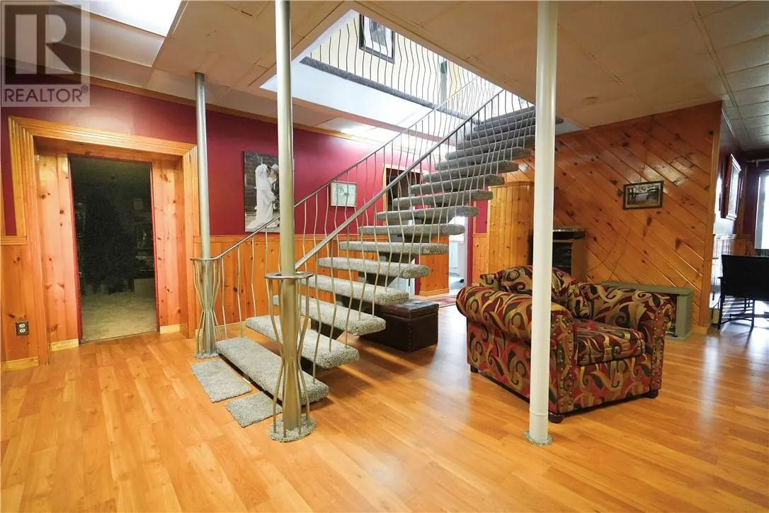 781 Grandview
