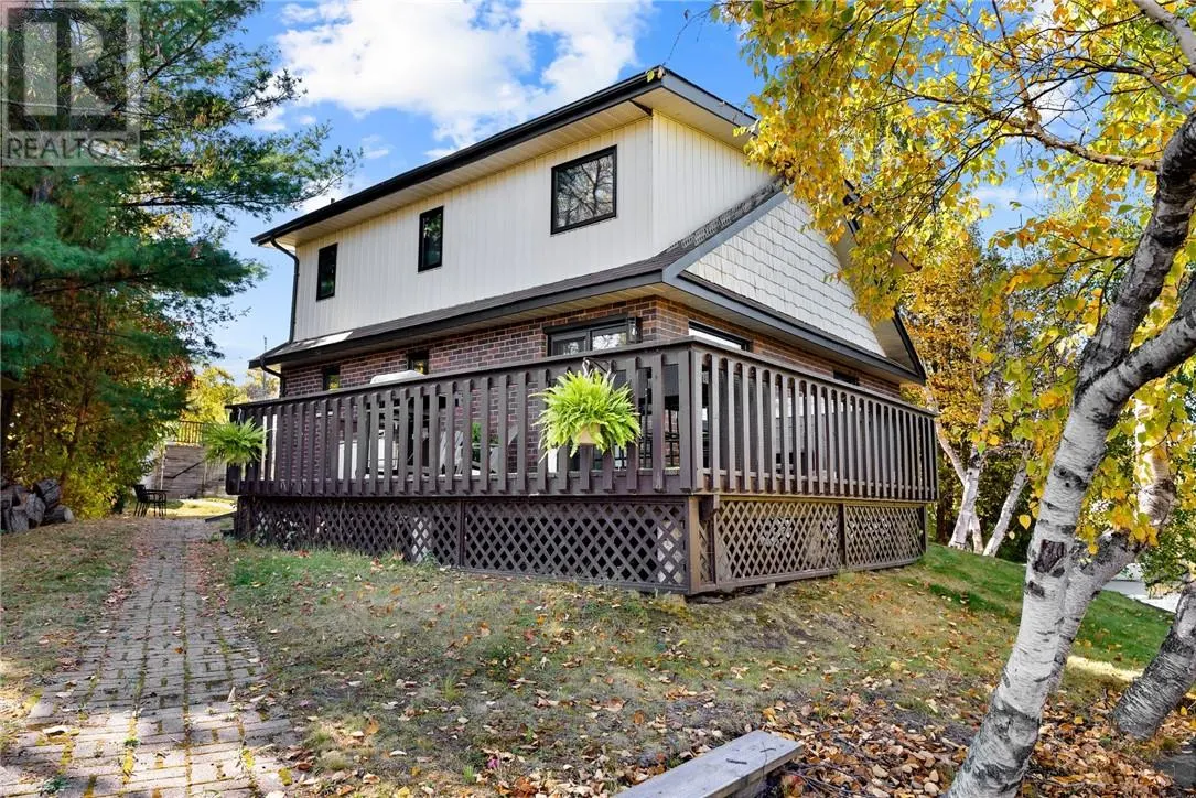 74 Indian Road