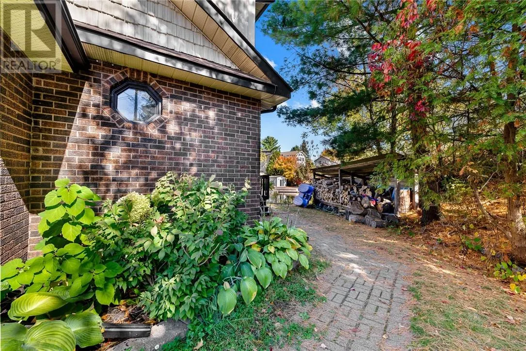 74 Indian Road