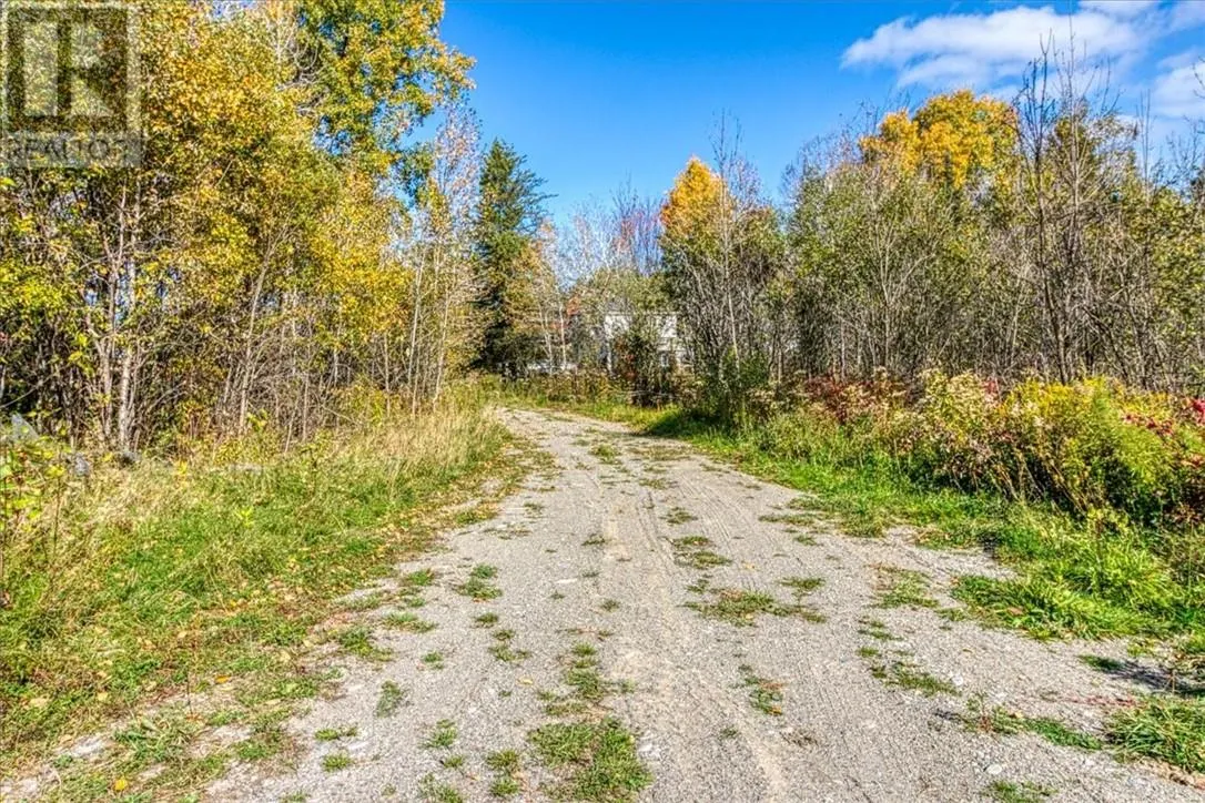 Lot 1 Leonard Avenue S