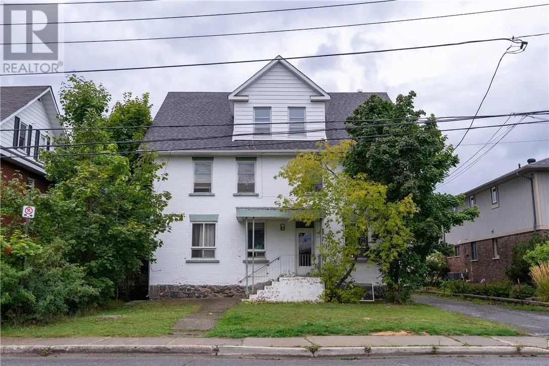 329 Marion Street