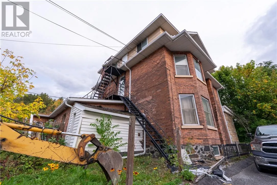 302 Cedar Street