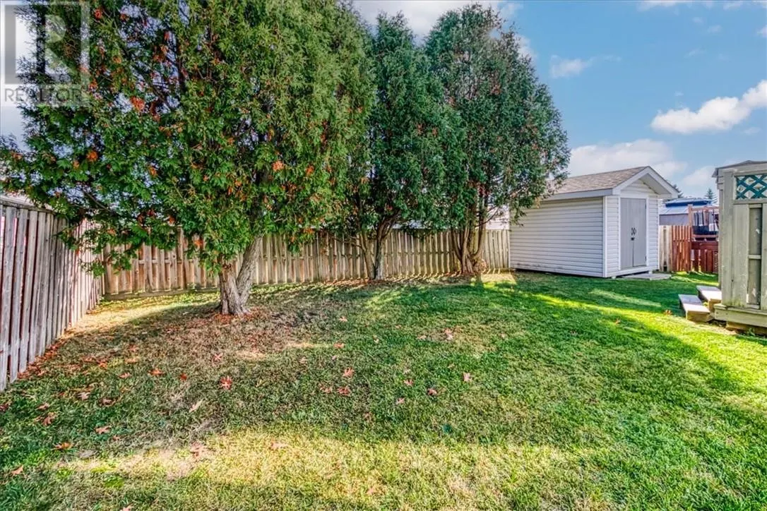 92 Ravina Avenue