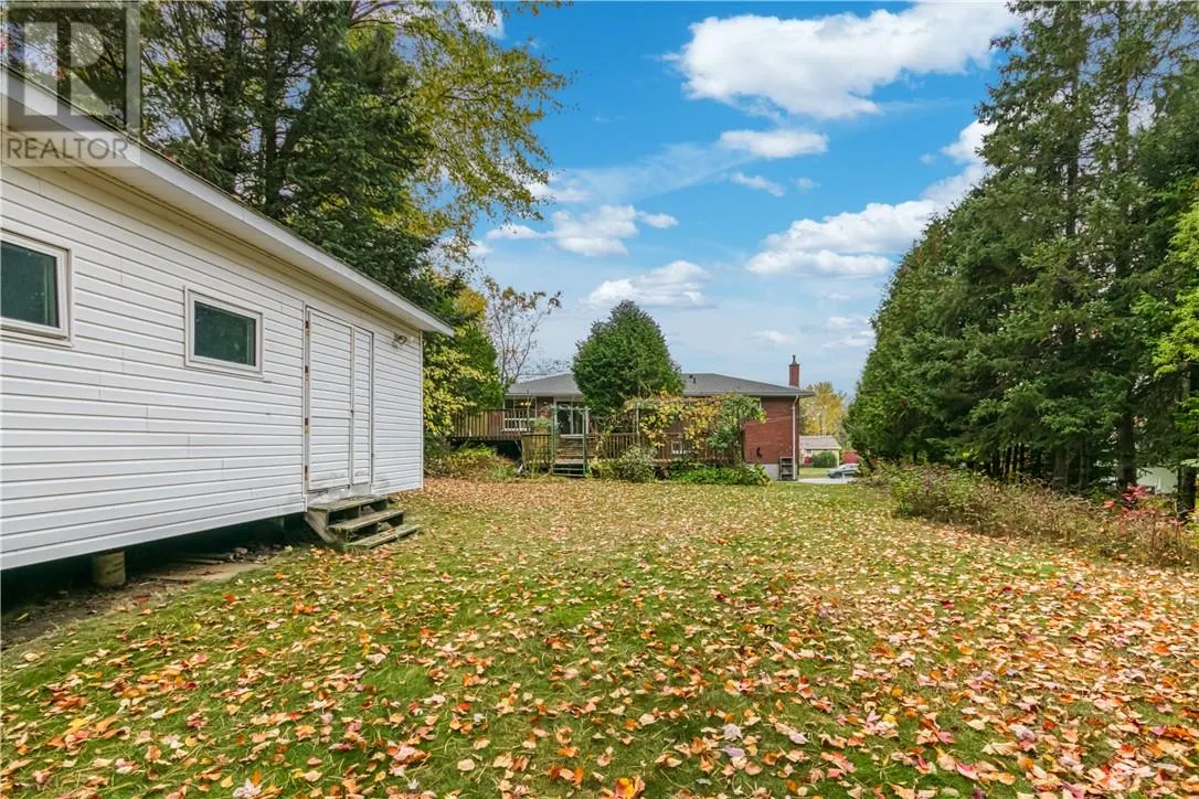 2288 Muriel Crescent