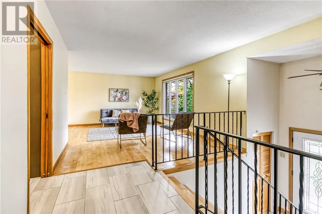 2288 Muriel Crescent