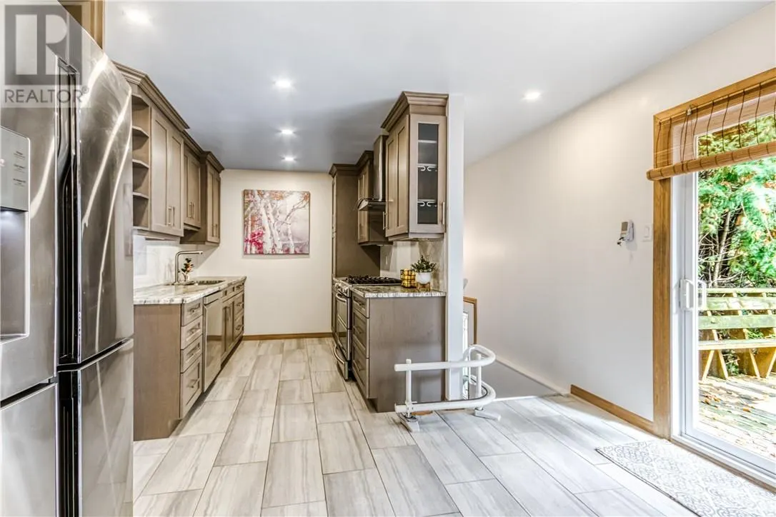 2288 Muriel Crescent