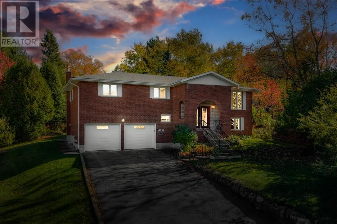 2288 Muriel Crescent