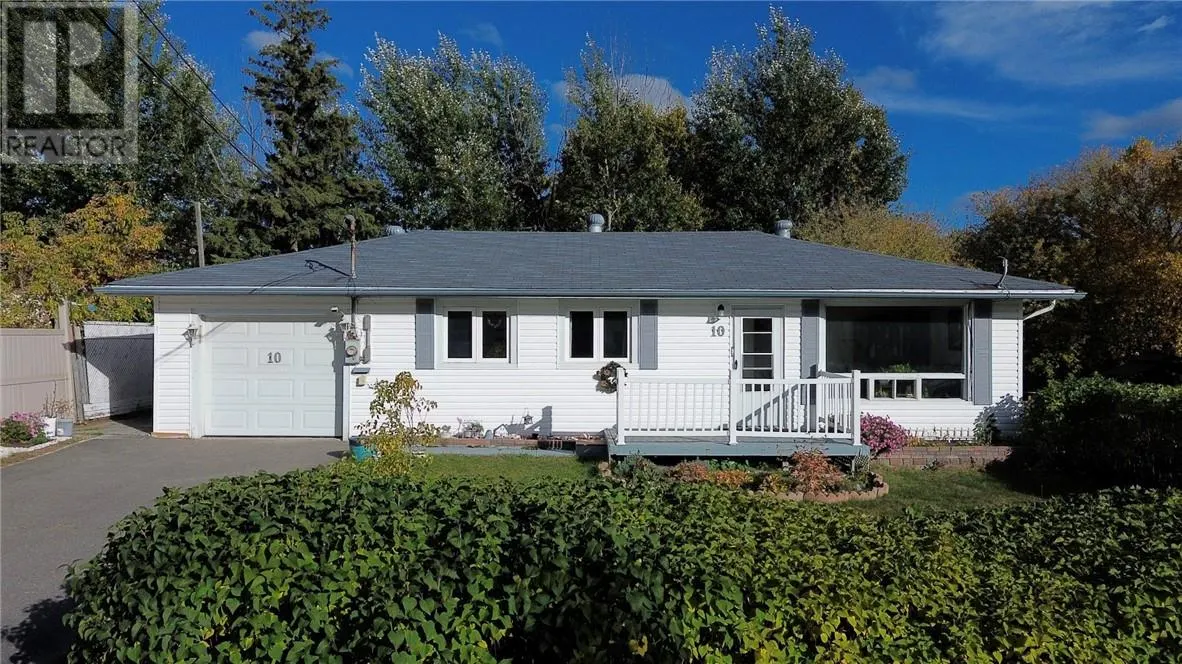 10 Manor Road