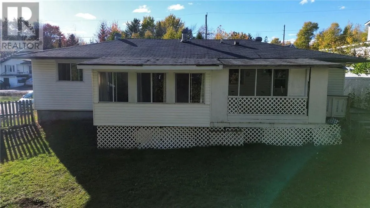 10 Manor Road