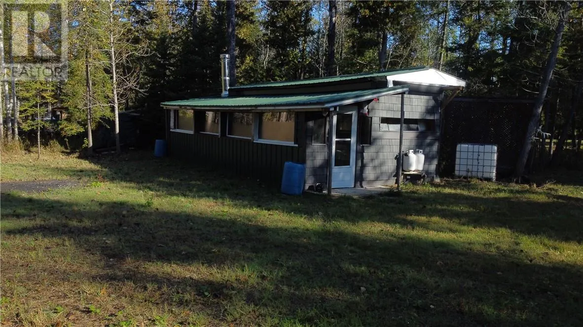 2519 Bay Estates