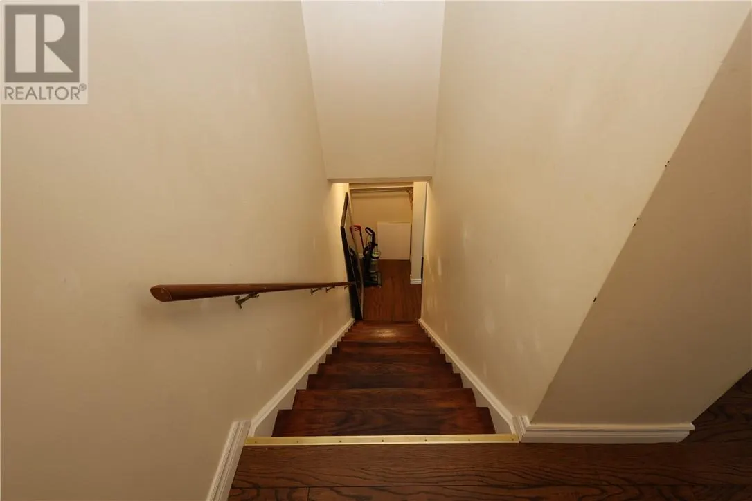 2027 Scarlett Road