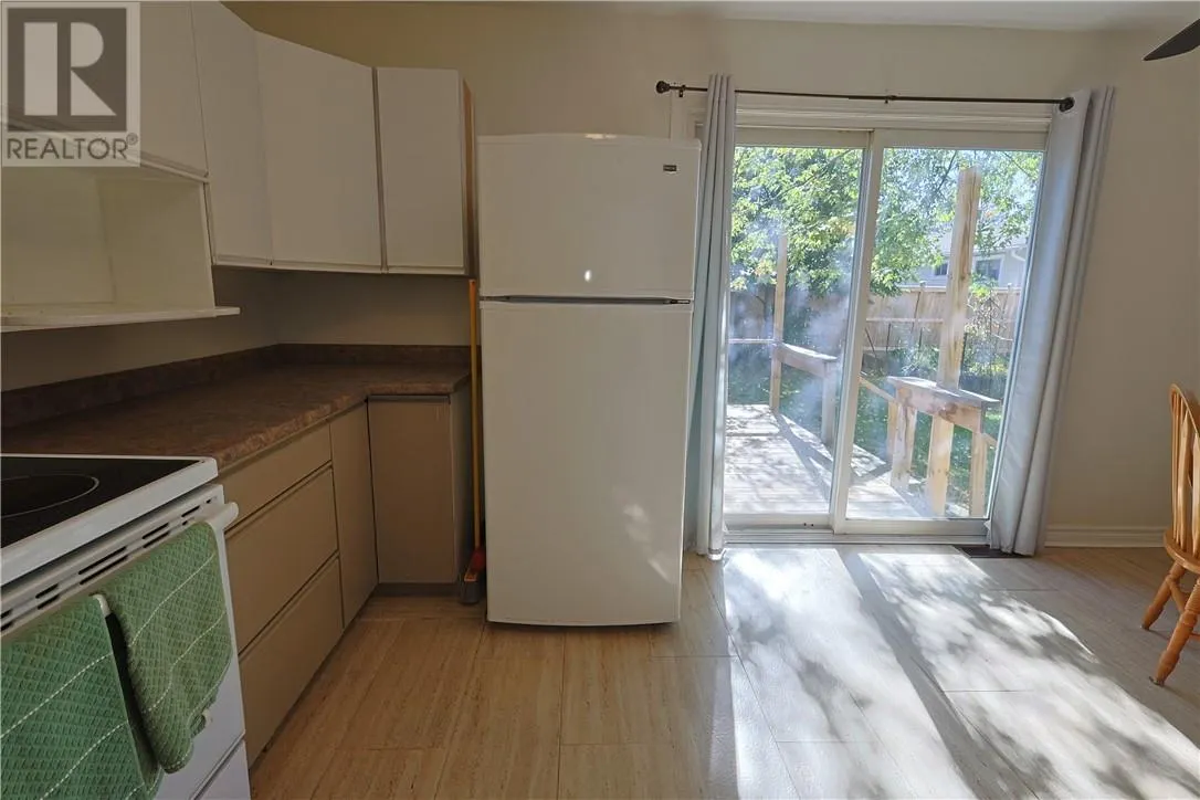 2027 Scarlett Road