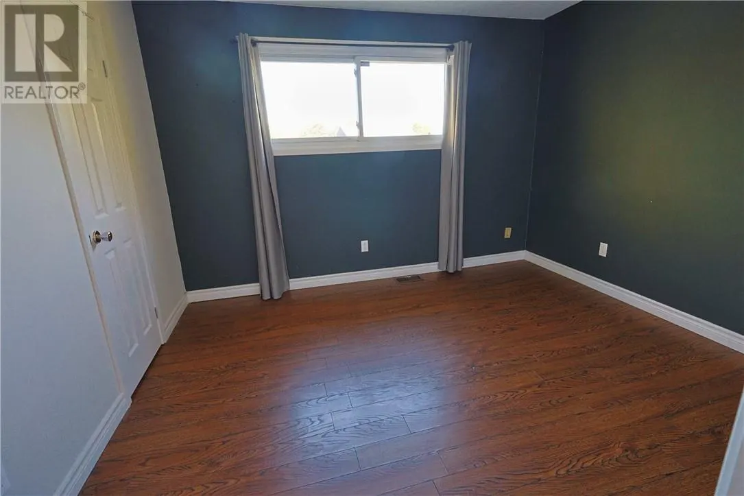 2027 Scarlett Road