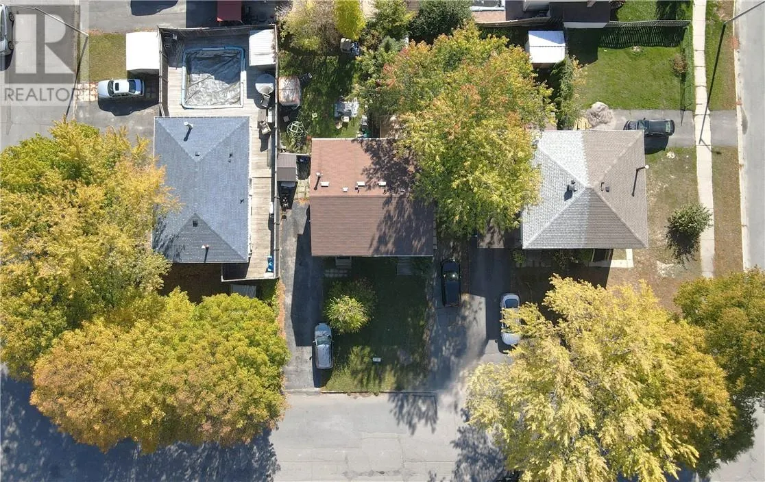 2027 Scarlett Road