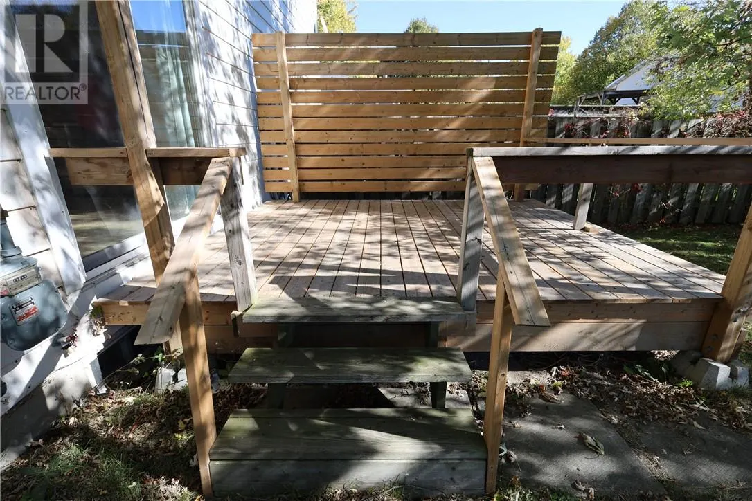 2027 Scarlett Road
