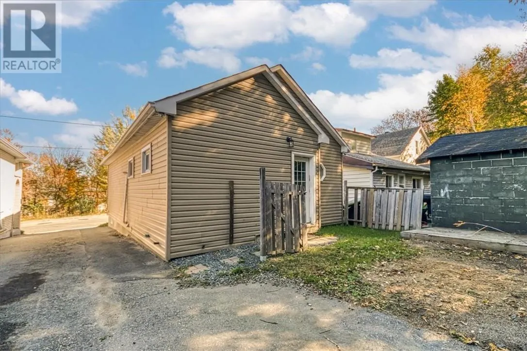 59 Alder Street