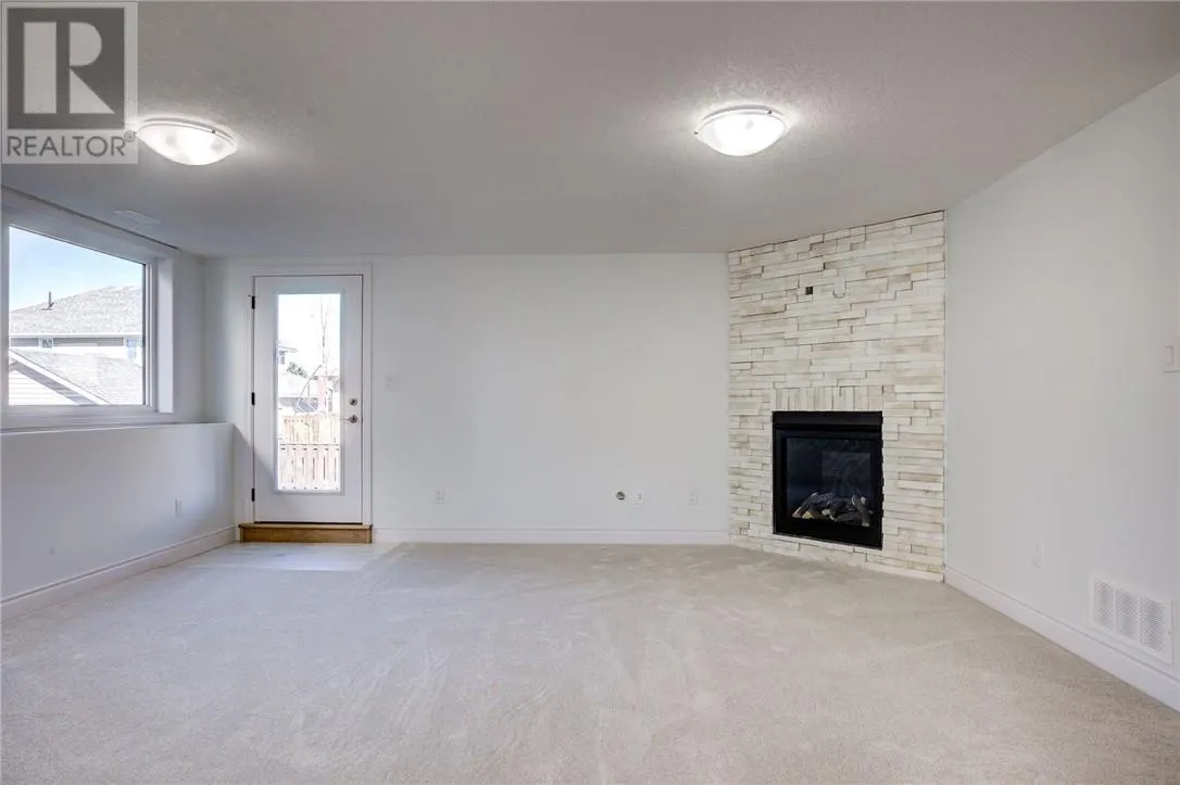 233 Eclipse Street