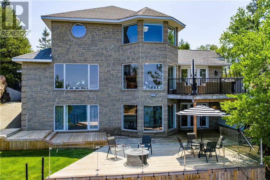 1060 Ramsey Lake Road