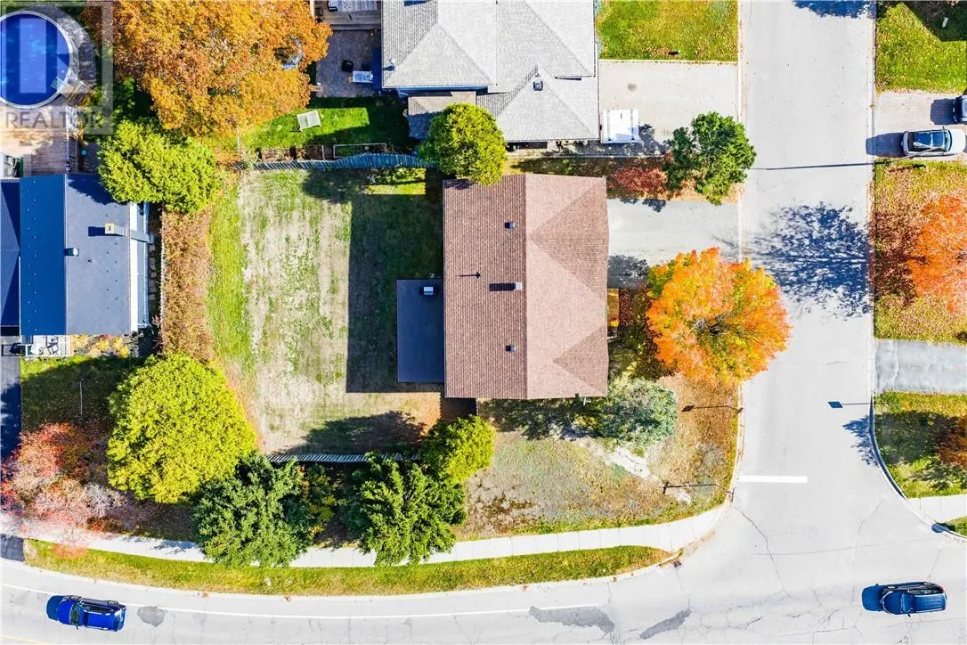 2420 Cavendish Court