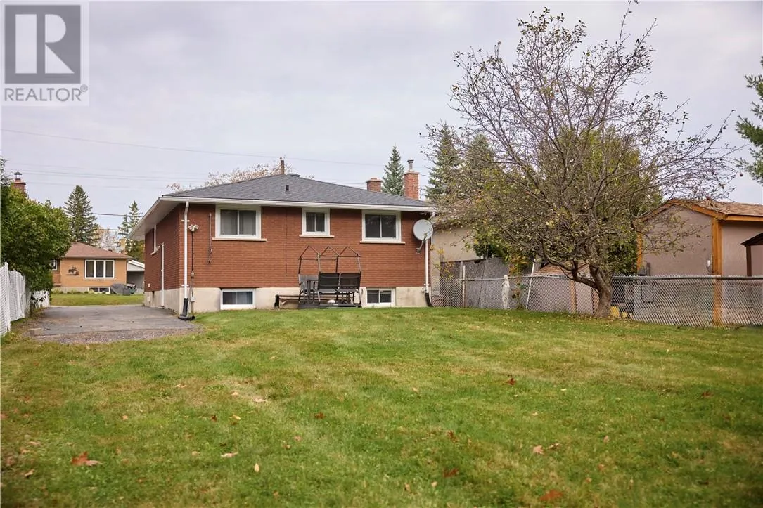 1259 Peel Street