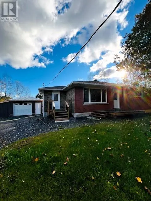 4596B Highway 17