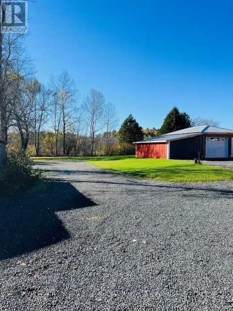 4596B Highway 17