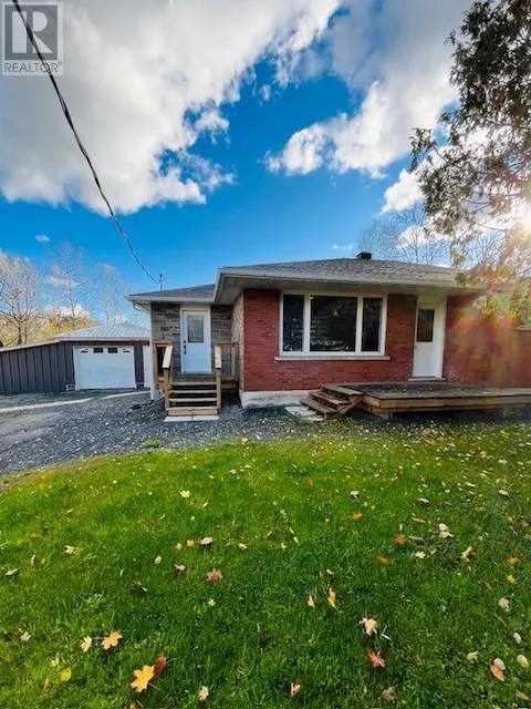 4596B Highway 17
