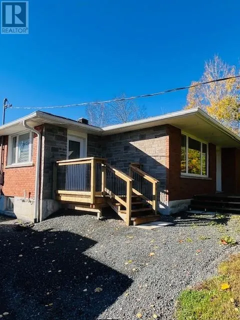 4596B Highway 17
