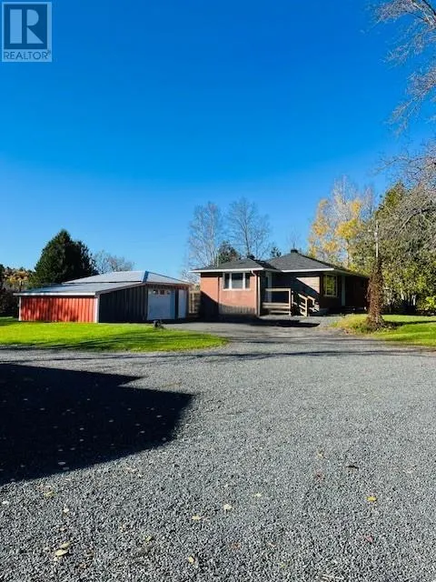 4596B Highway 17