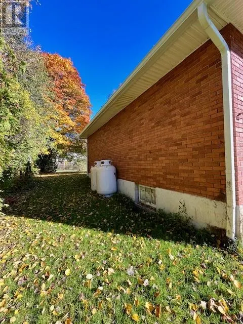 4596B Highway 17