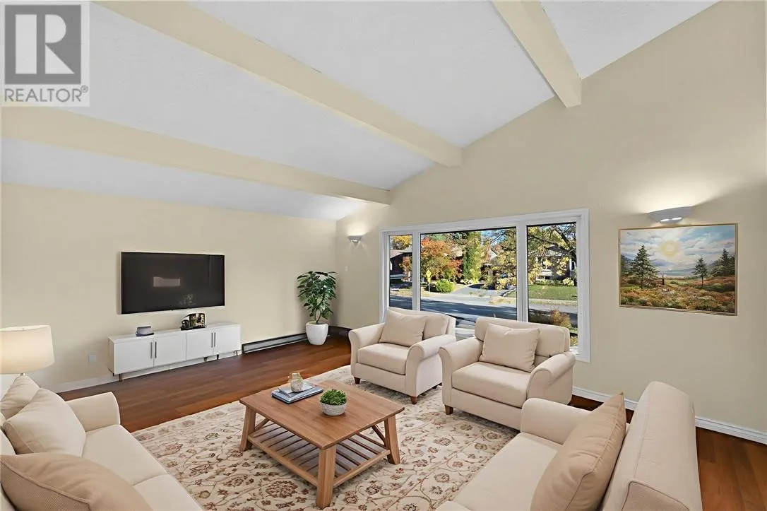 1957 Southview Drive