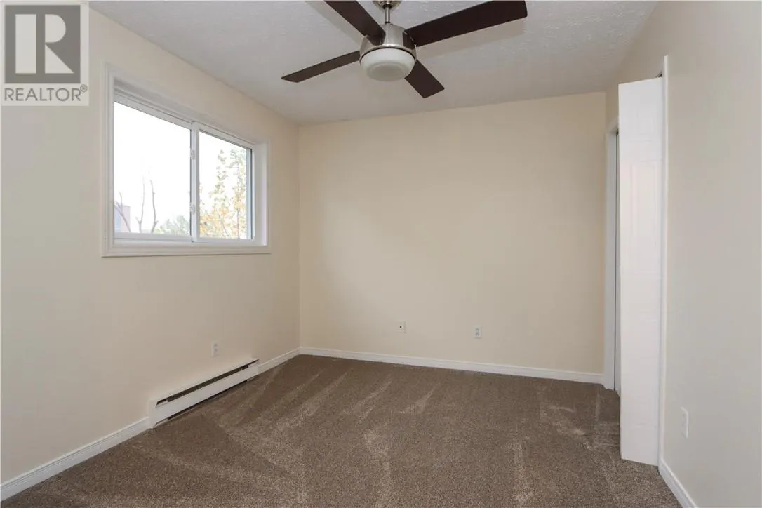 869 Lasalle Unit# 216