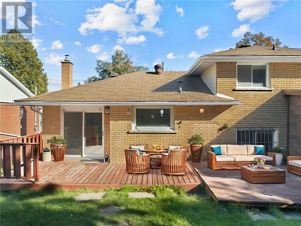1019 Grandview Avenue