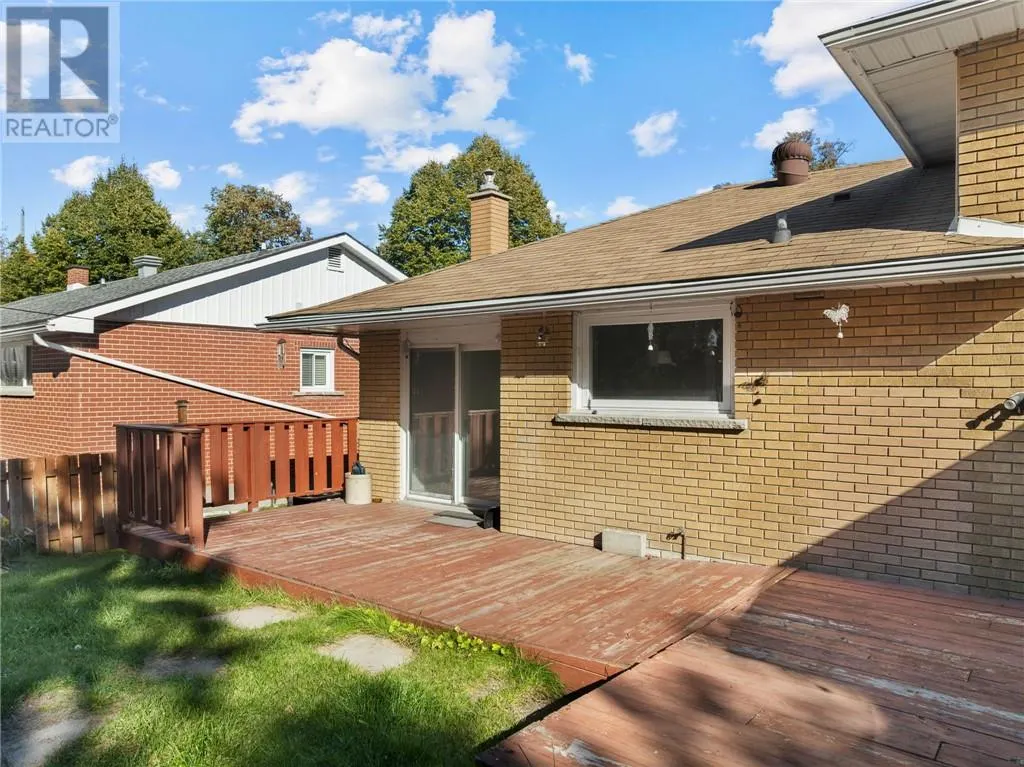1019 Grandview Avenue