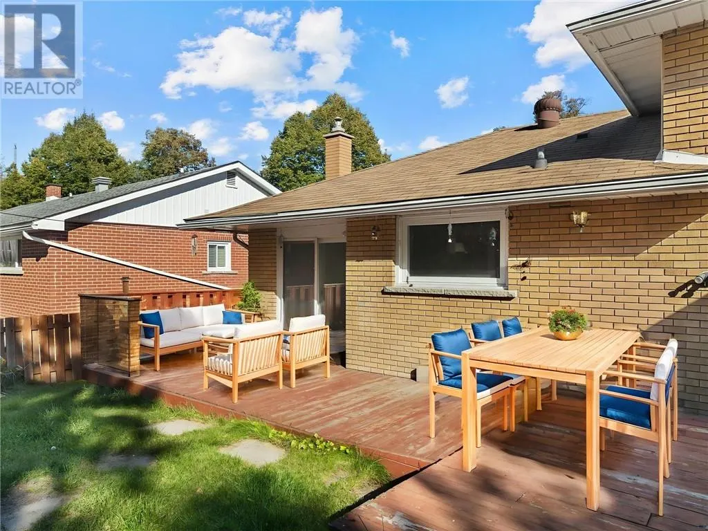 1019 Grandview Avenue
