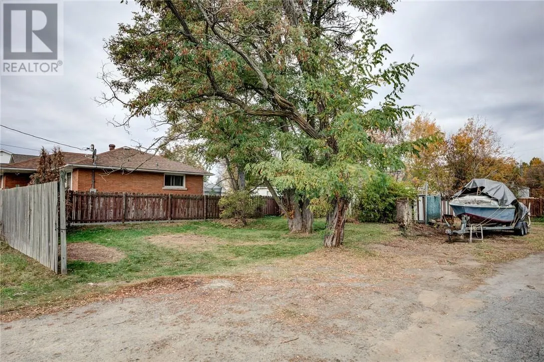 3345 Falconbridge Highway