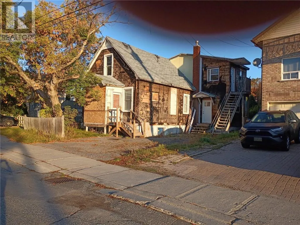 474 Morris Street