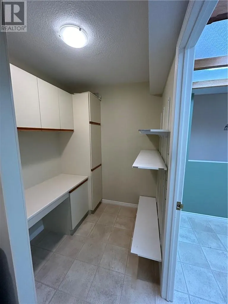 2000 Regent Street Unit# 204