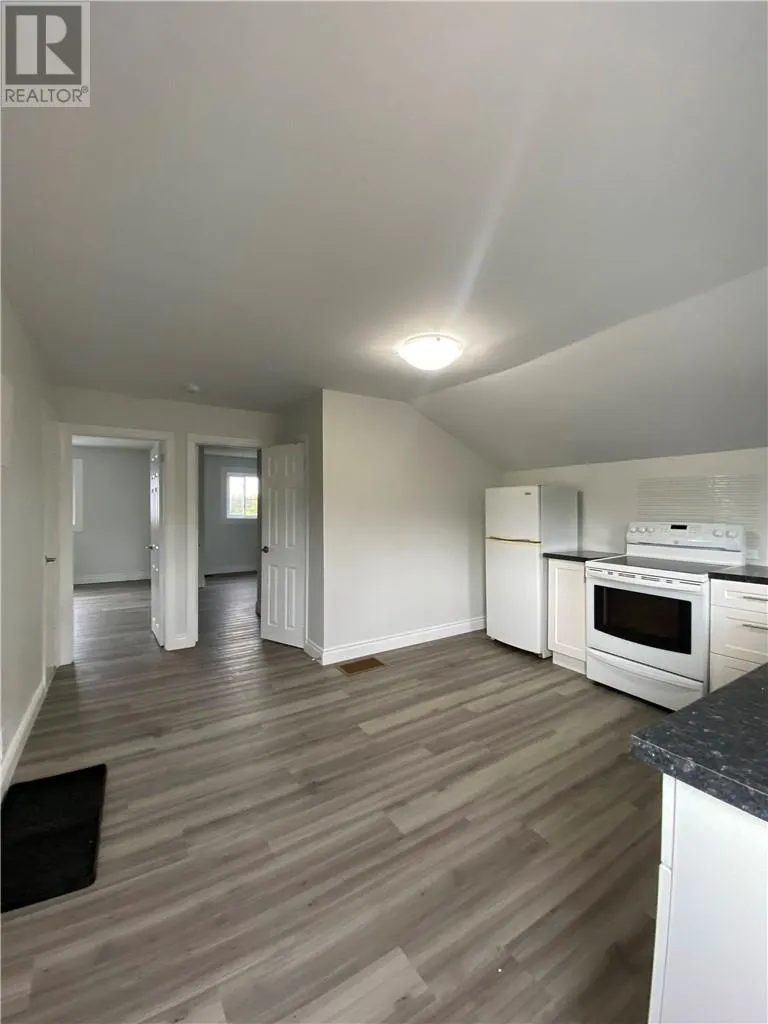 490 Whissell Avenue